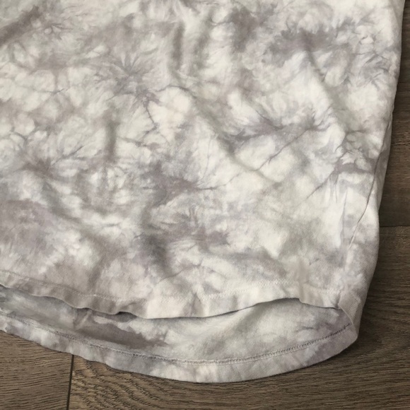 F21 TEE SHIRT DRESS TIE-DYE - Picture 2 of 5